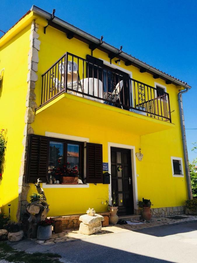 Apartment Josipa Premantura Exterior foto